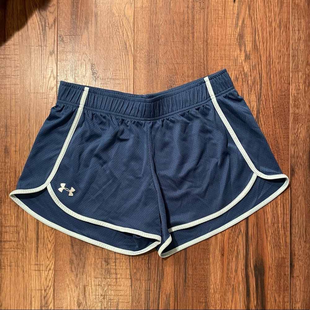 UNDER ARMOUR BLUE ATHLETIC SHORTS